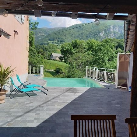 Maison Ainerak Gite A Sainte Engrace Ла-Пьер-Сен-Мартен Экстерьер фото